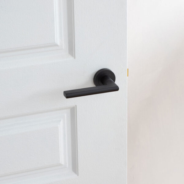 Jedo Jet Door Handles - Image 2